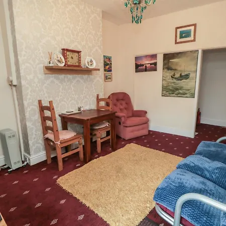 170 Victoria Road بيت للعطل
